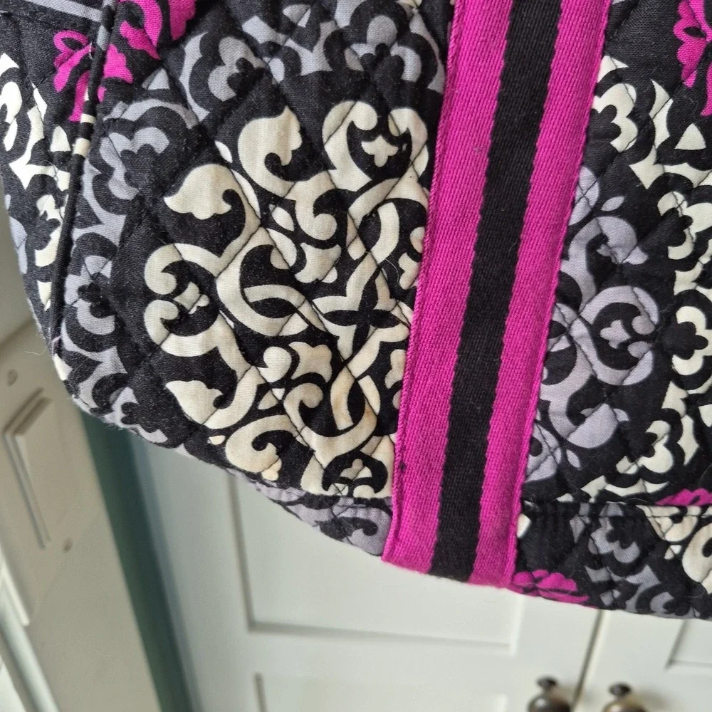 VERA BRADLEY Canterberry Magenta Sport Duffel Gym Bag